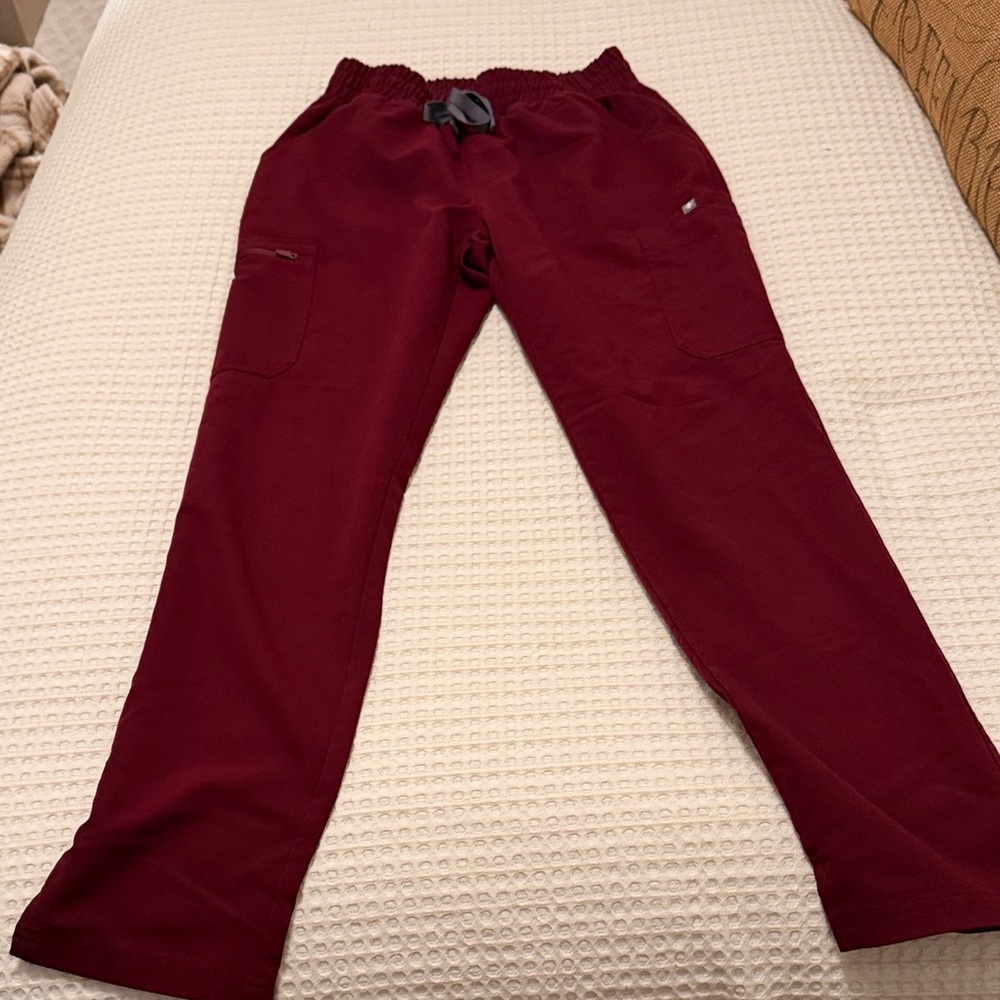 Woman’s Figs Burgundy Drawstring Pants